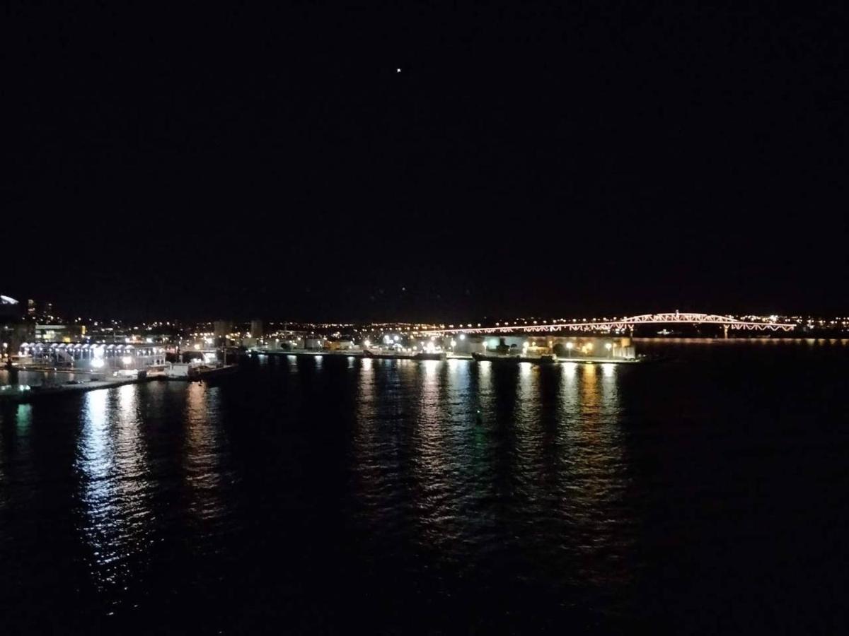 Qv Waterfront Apt With Ac Wifi And Parking Όκλαντ Εξωτερικό φωτογραφία